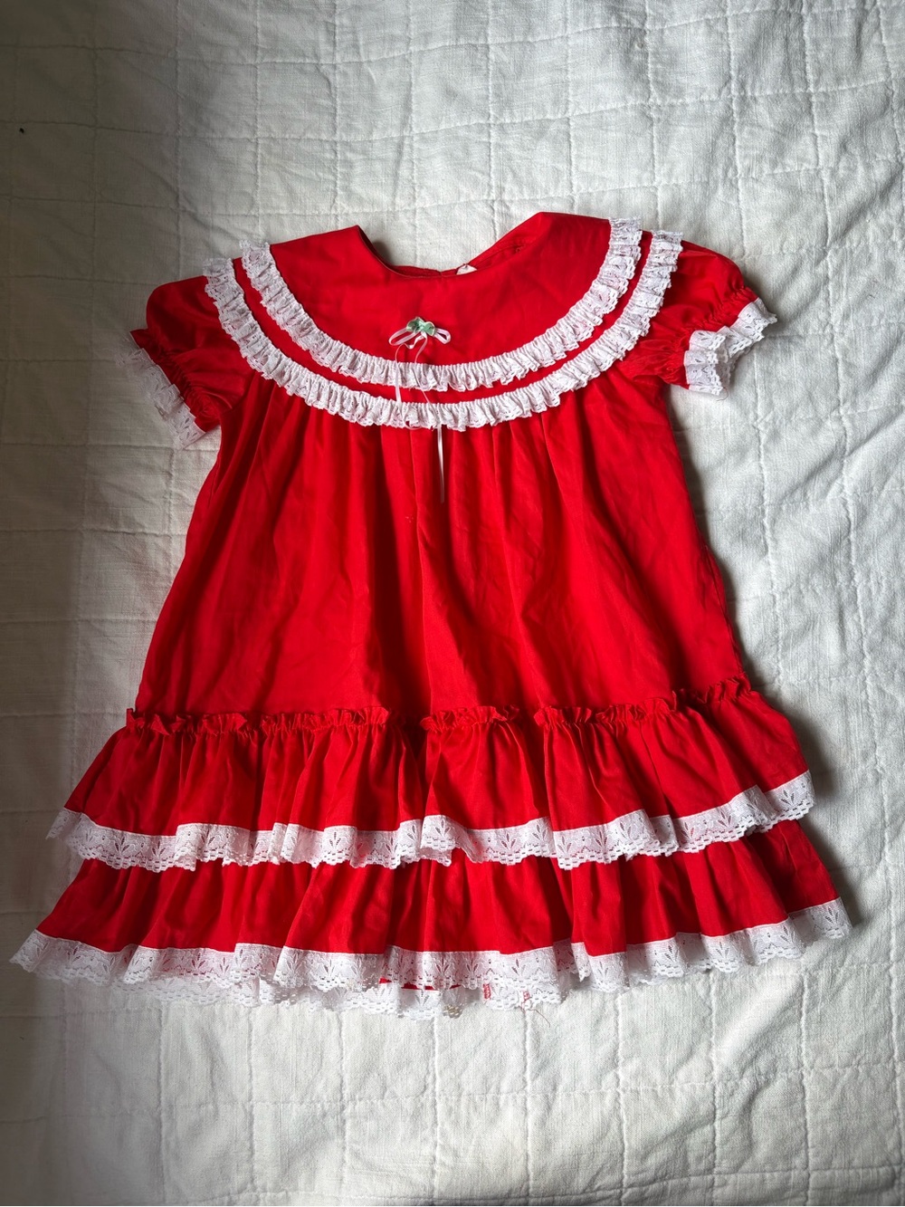 Vintage Red Lace-Trim Girls' Dress with Ruffle Hem Size 5